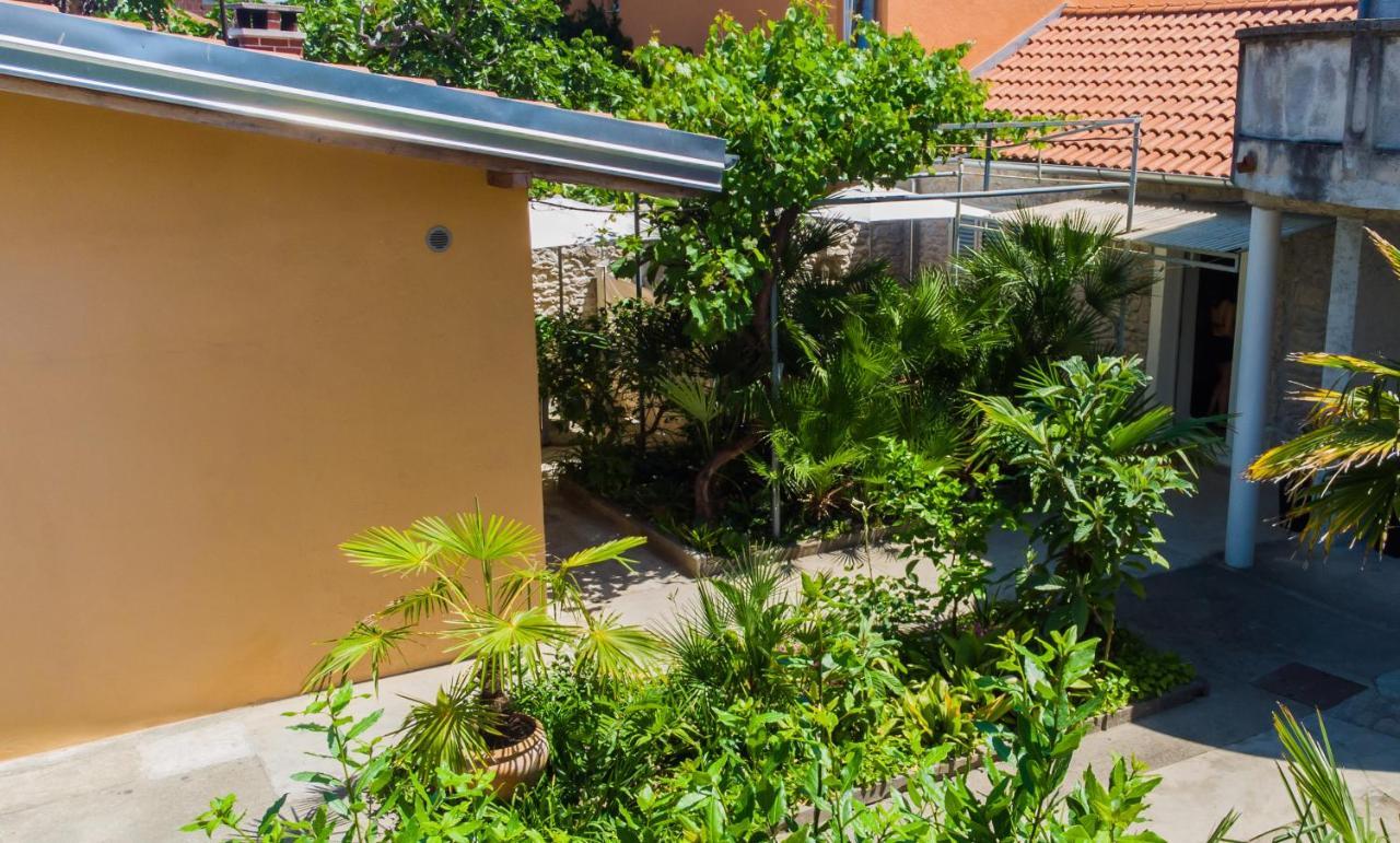 Eleonora Apartments Zadar Exterior foto